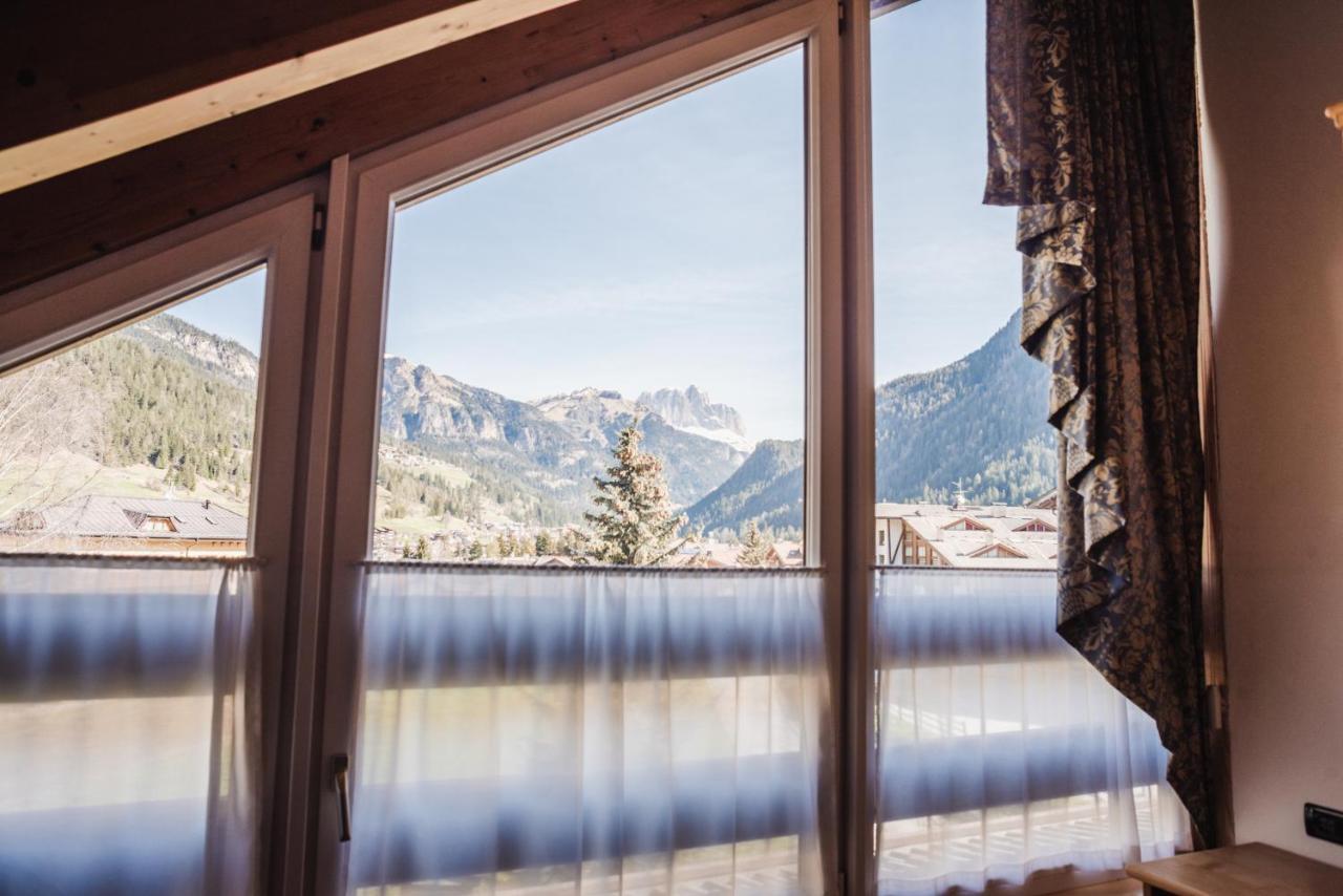 Residence Dolomia Pozza di Fassa Exteriör bild
